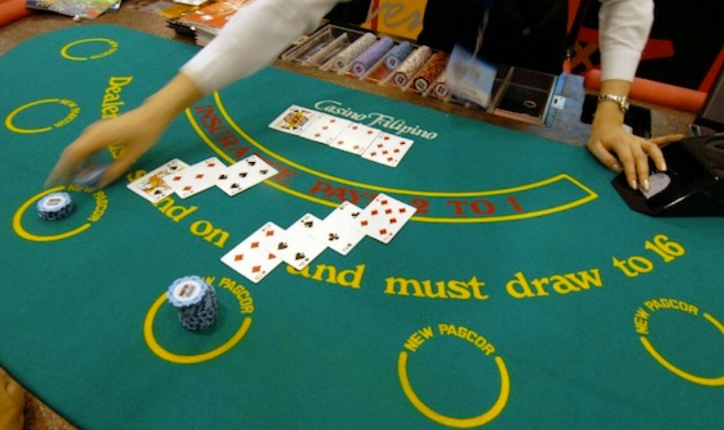 ایک اکاؤنٹ بنائیں یا BET 777 APK کیسینو میں لاگ ان کریں۔